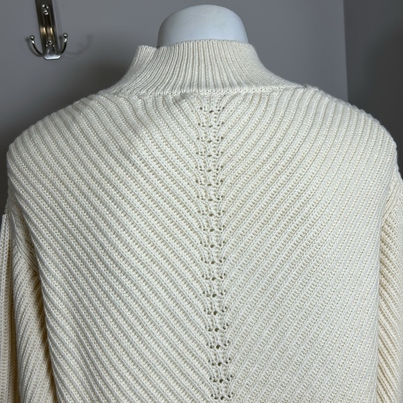 Marine Layer Skylar Turtleneck Sweater Chevron Ivory Merino Wool Sz M NEW - Picture 10 of 13